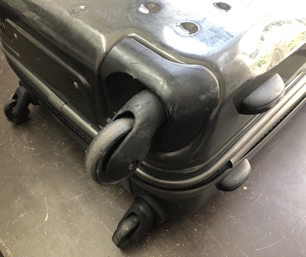 サムソナイトシングルキャスター交換