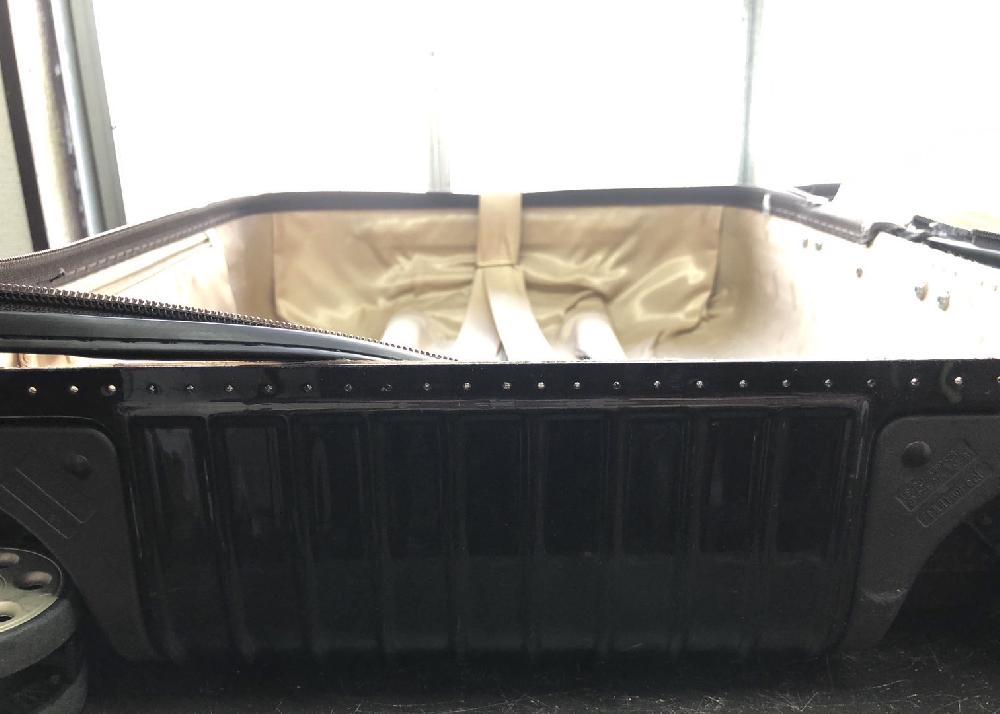 RIMOWAファスナー部分裁縫修理