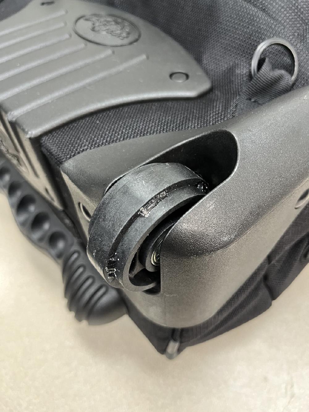 Eagle Creek二輪キャスター交換