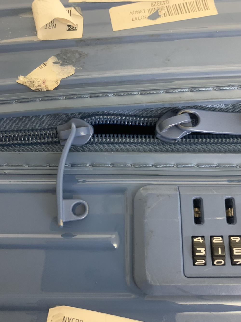 RIMOWAファスナーの取っ手（スライダー）入れ直し