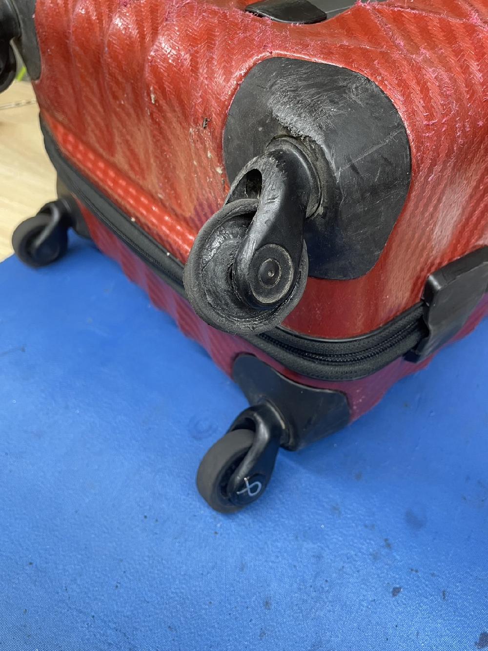 プロテカキャスター交換