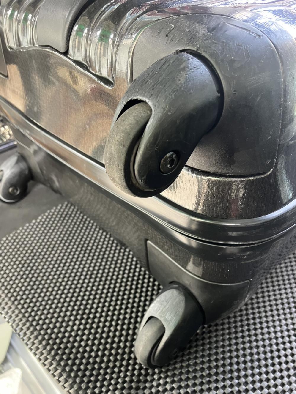 サムソナイト純正キャスター交換