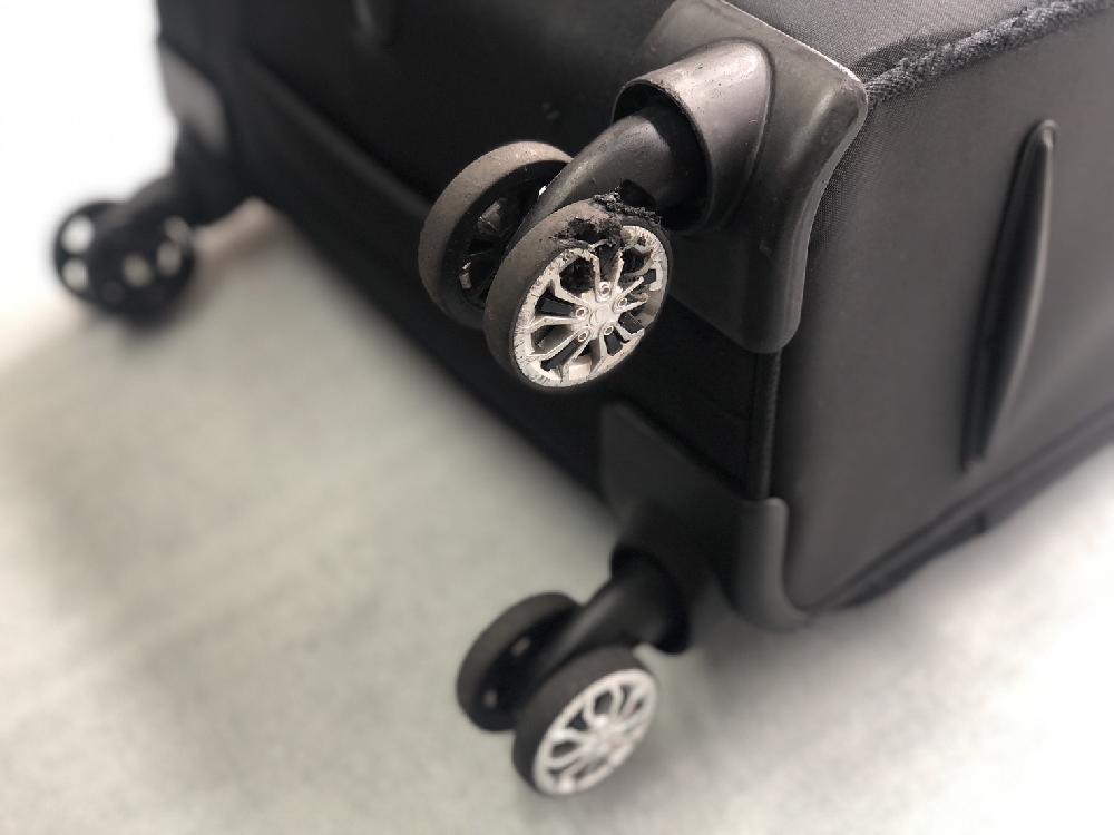 サムソナイトダブルキャスター交換