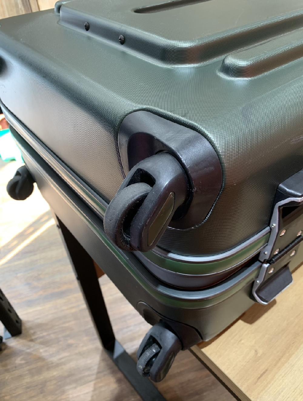 イノベーターキャスター交換