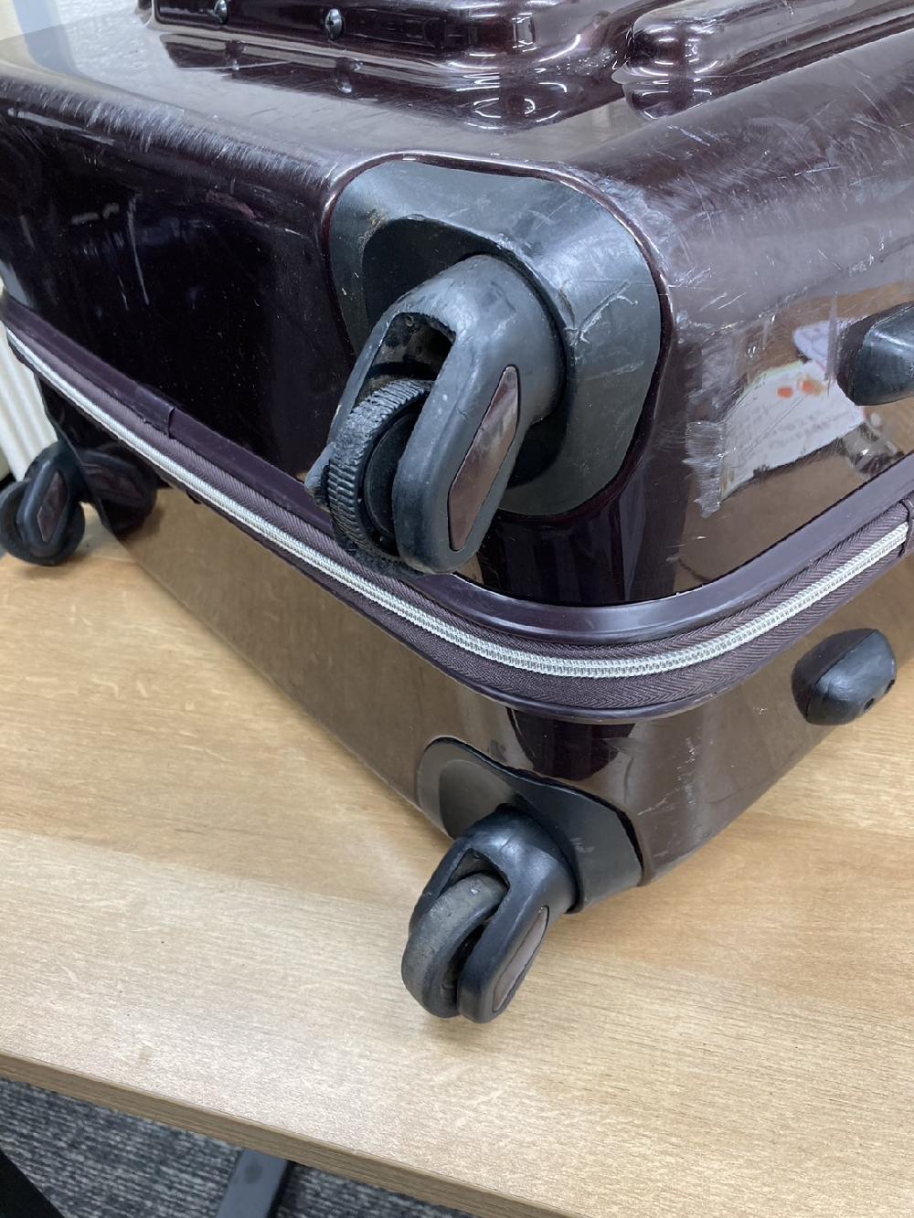 イノベーターキャスター交換