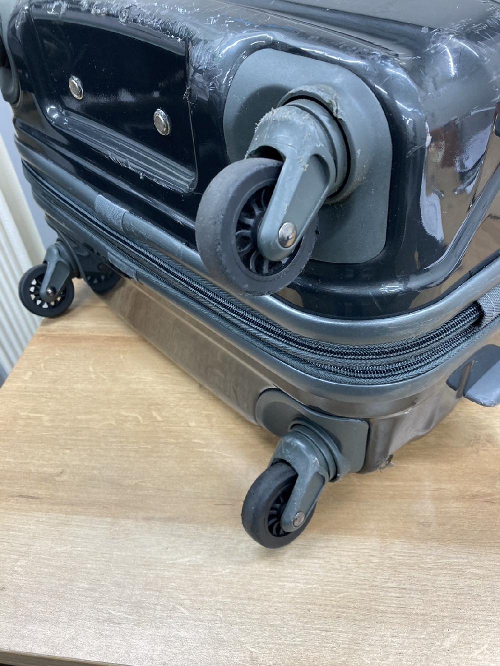 サムソナイトシングルキャスター交換