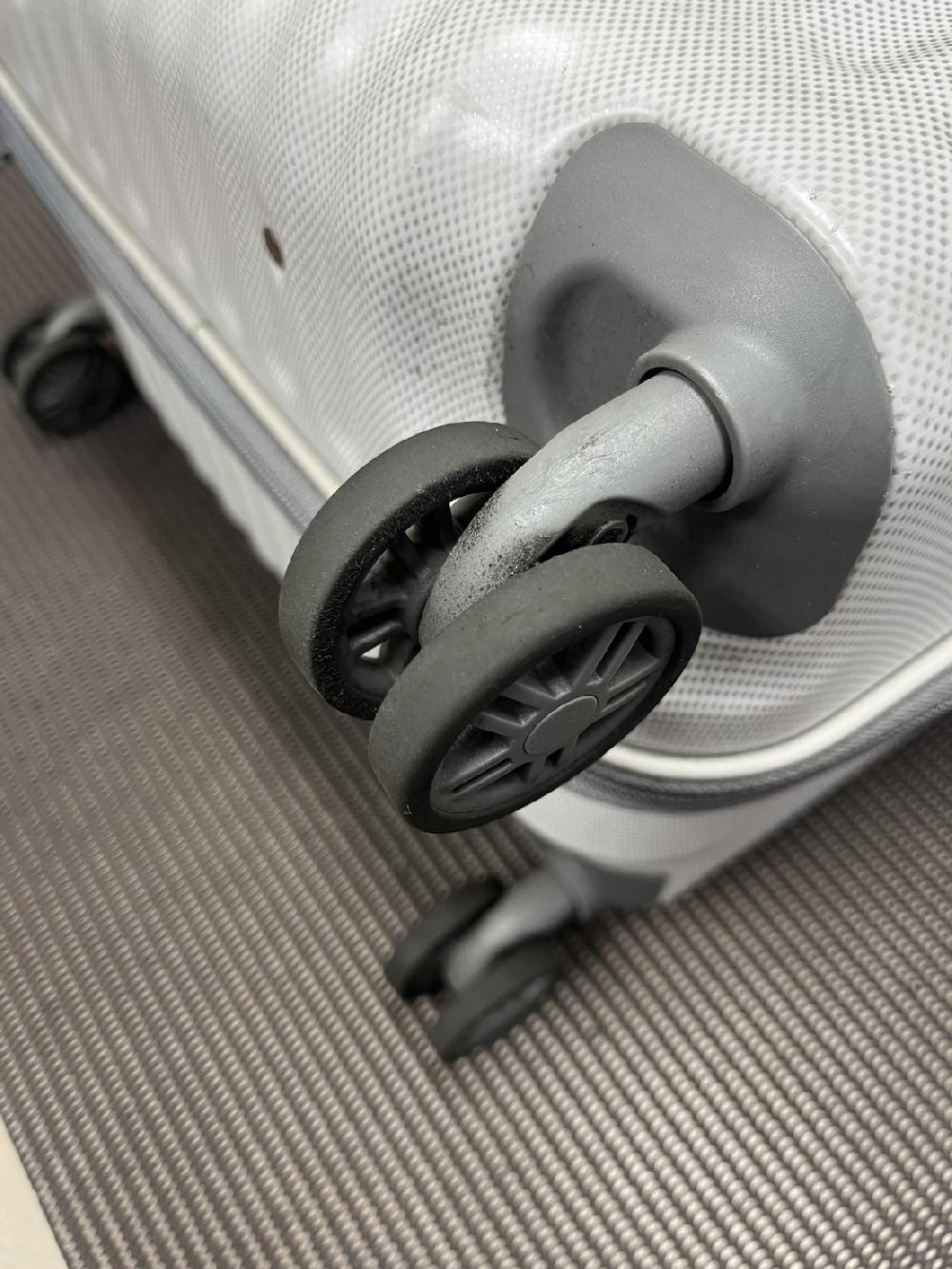 ACEスーツケースダブルキャスター交換