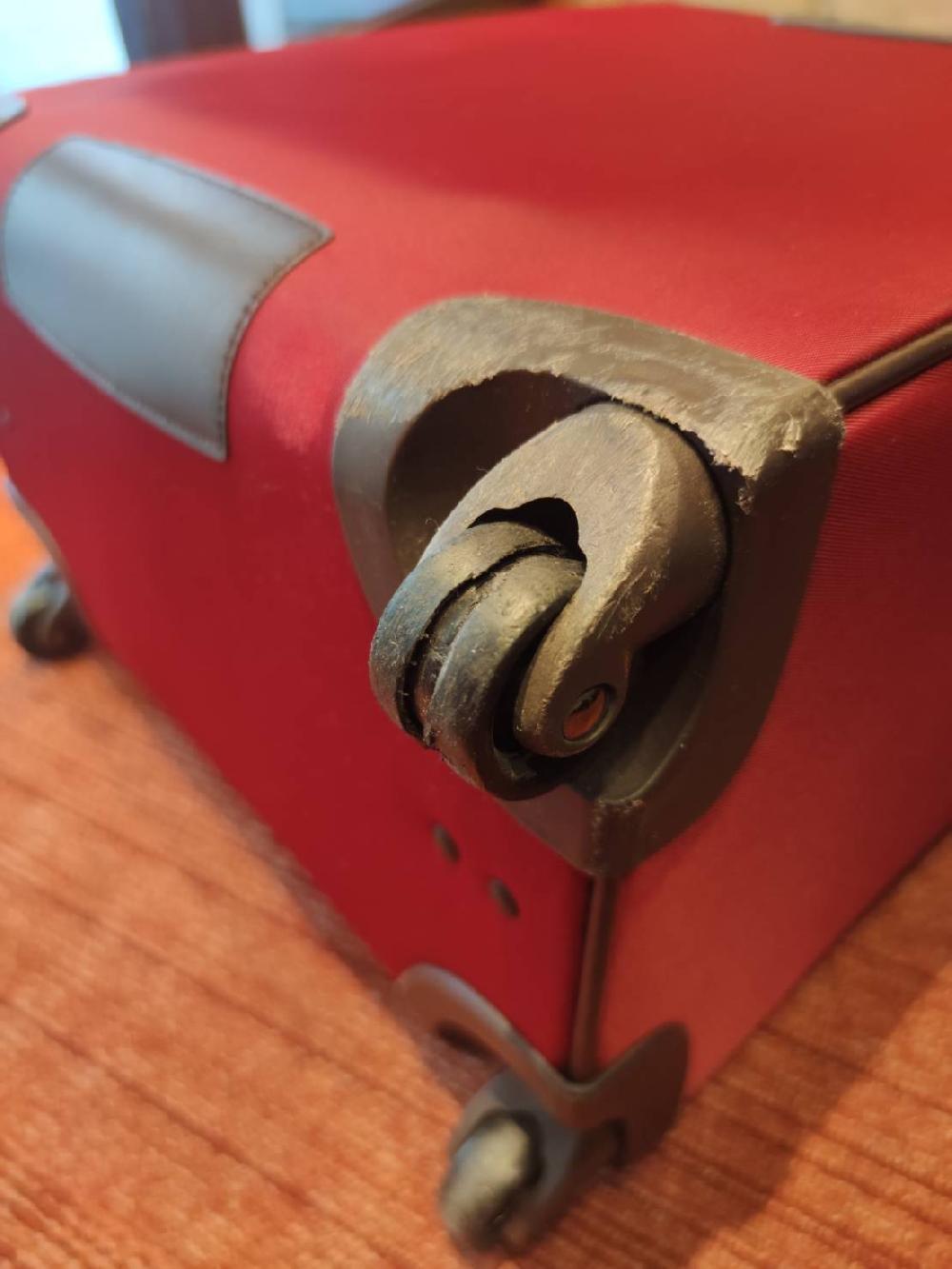 プロテカシングルキャスター交換