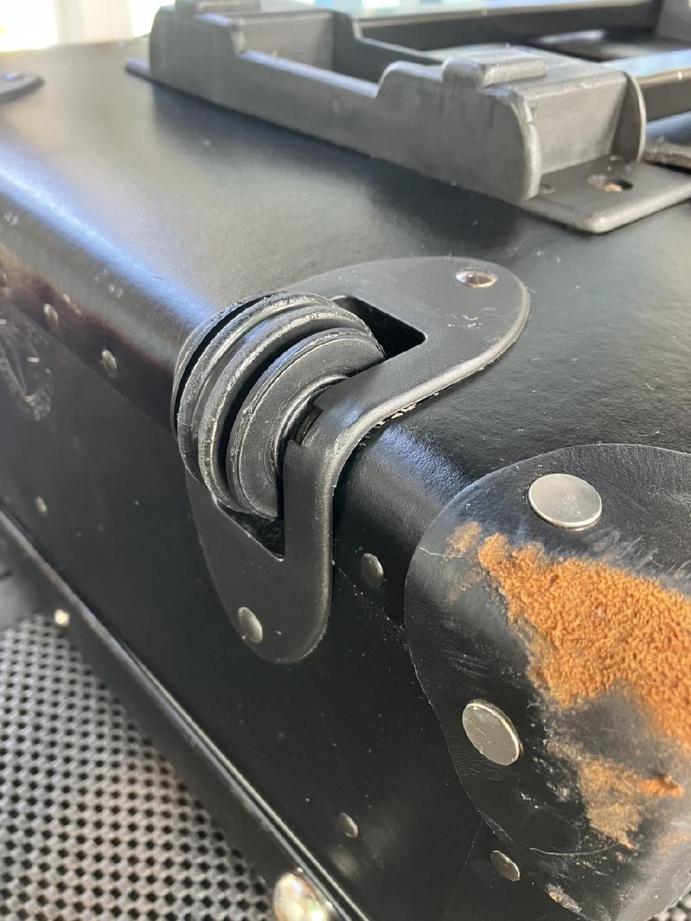 グローブトロッターキャスター交換