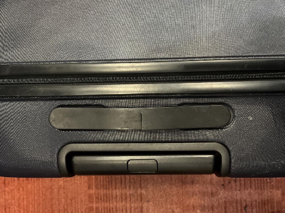 スーツケースハンドル交換