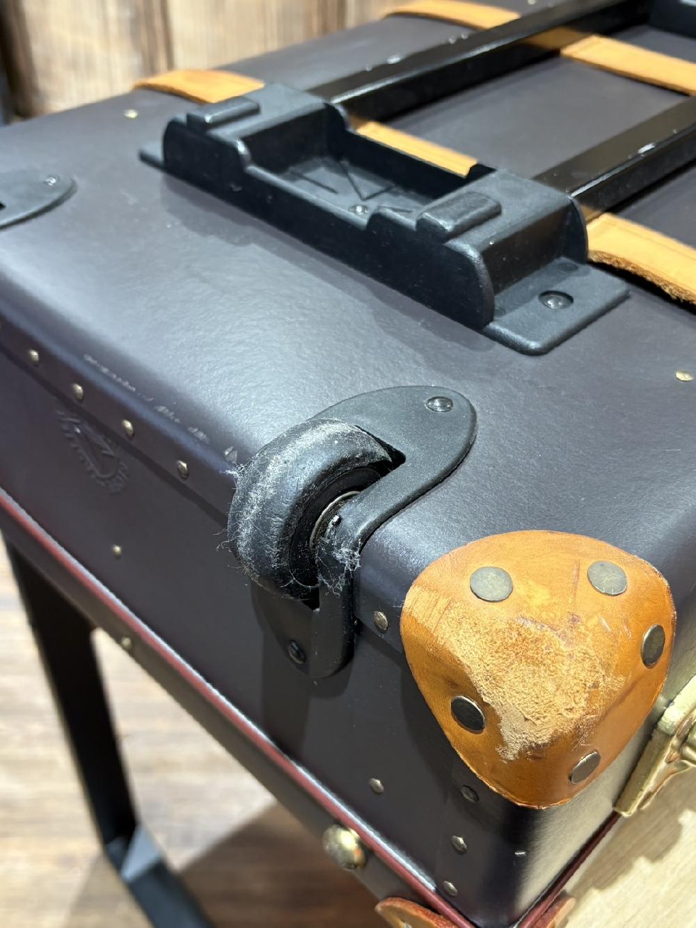 グローブトロッターキャスター交換 