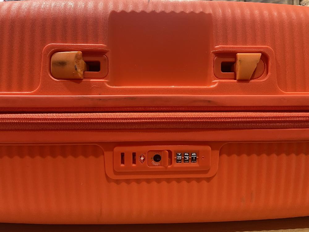 スーツケースハンドル交換