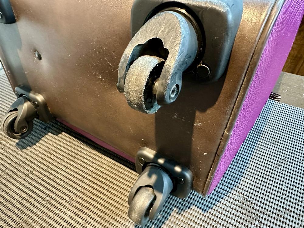 ACEキャスター交換