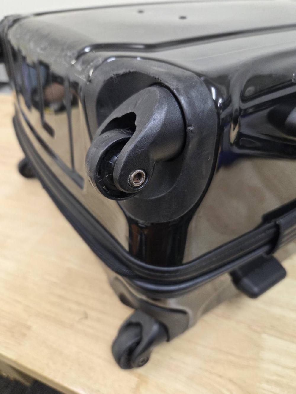 ゼロハリバートンシングルキャスター交換