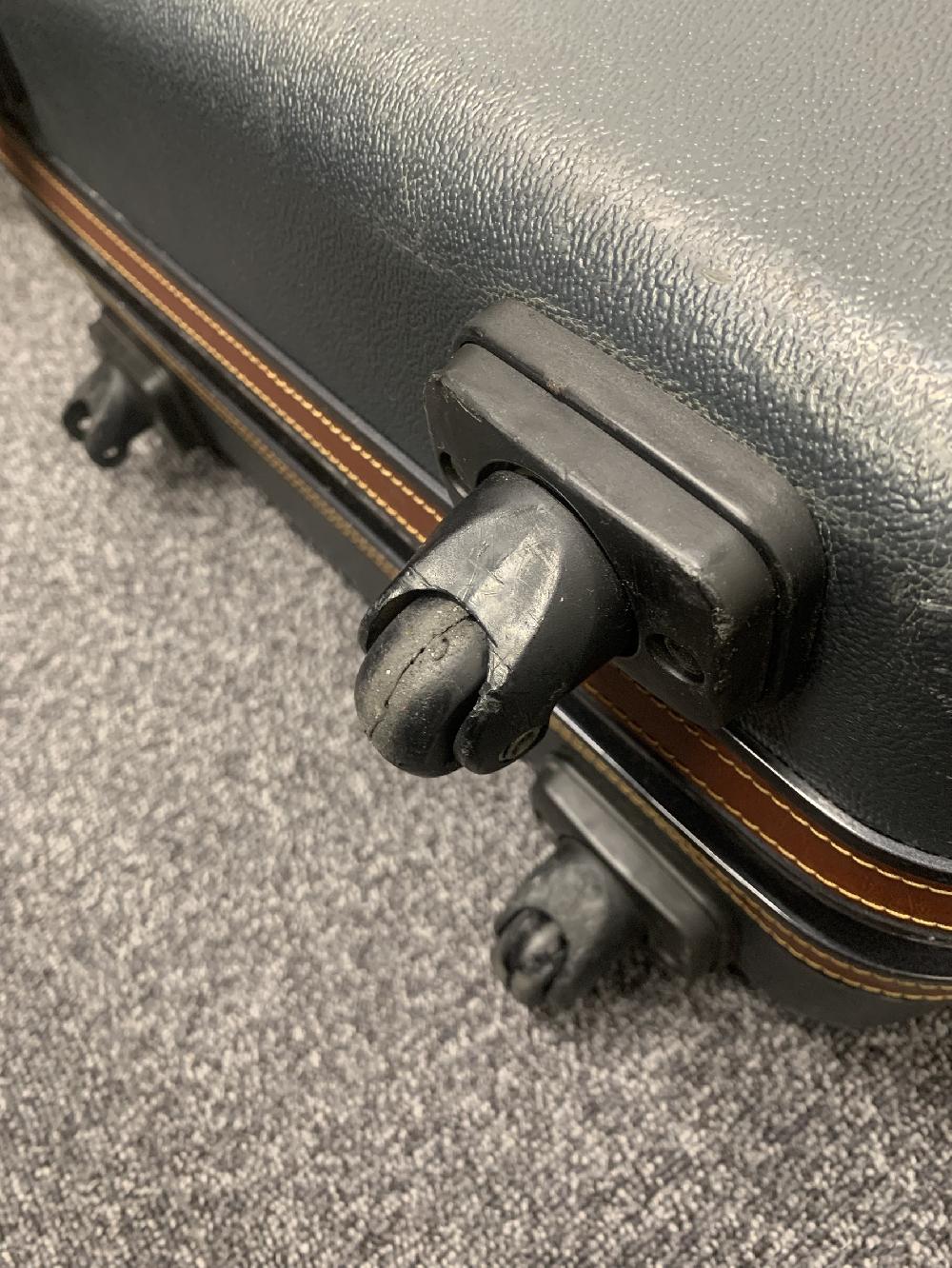 サムソナイトシングルキャスター交換