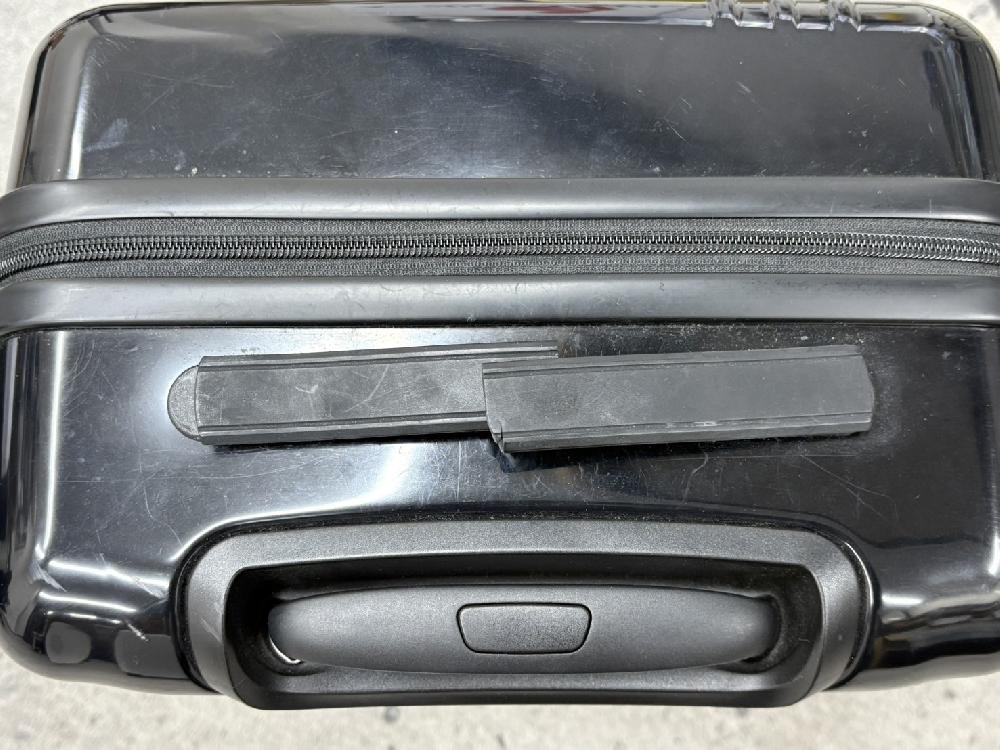 アディダススーツケースハンドル交換