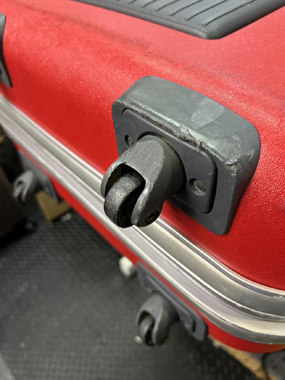 サムソナイトシングルキャスター交換