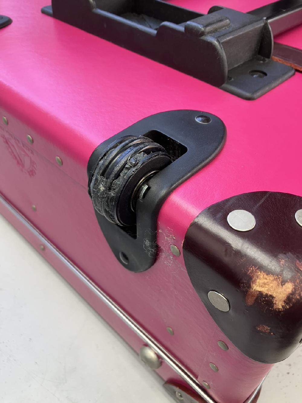 グローブトロッターキャスター交換