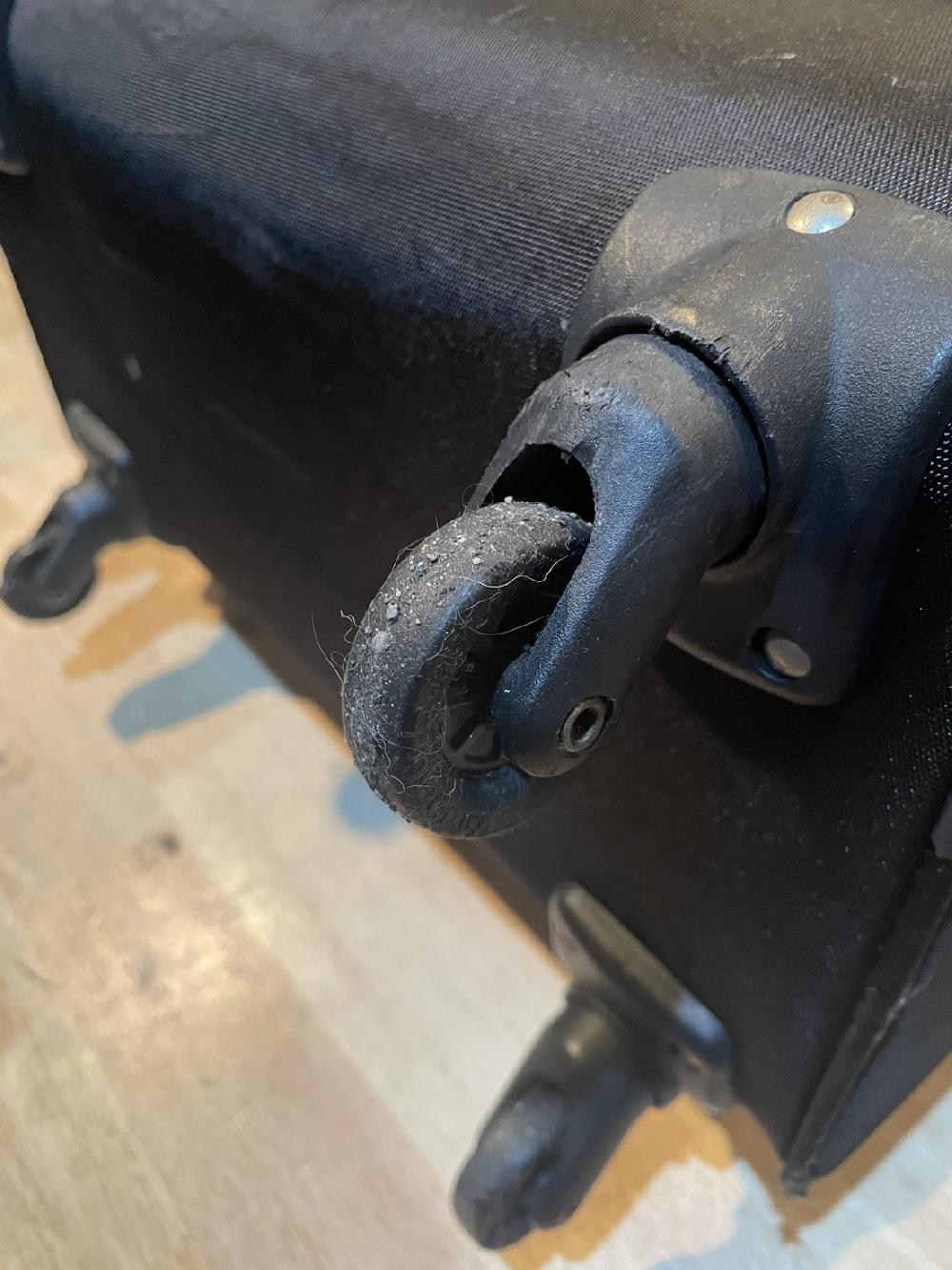 ALIスーツケースシングルキャスター交換