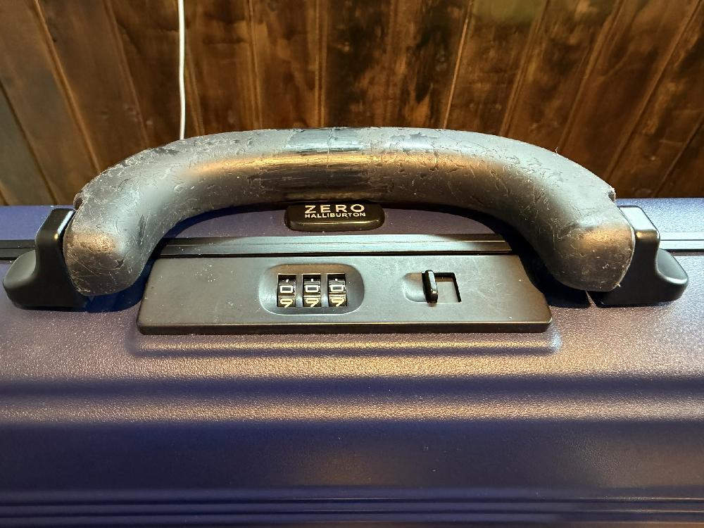 ゼロハリバートンハンドル交換 