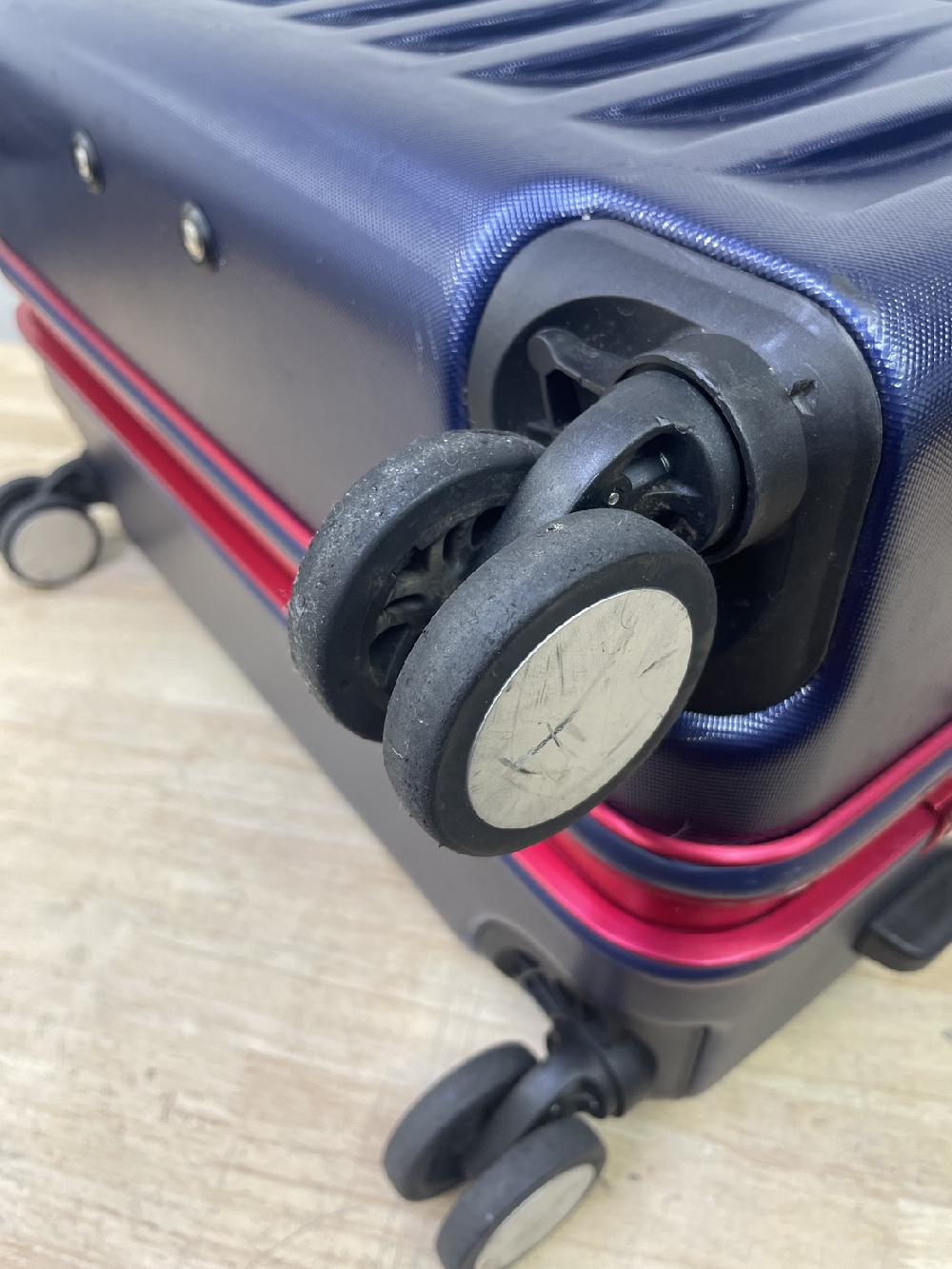 スーツケースダブルキャスター交換