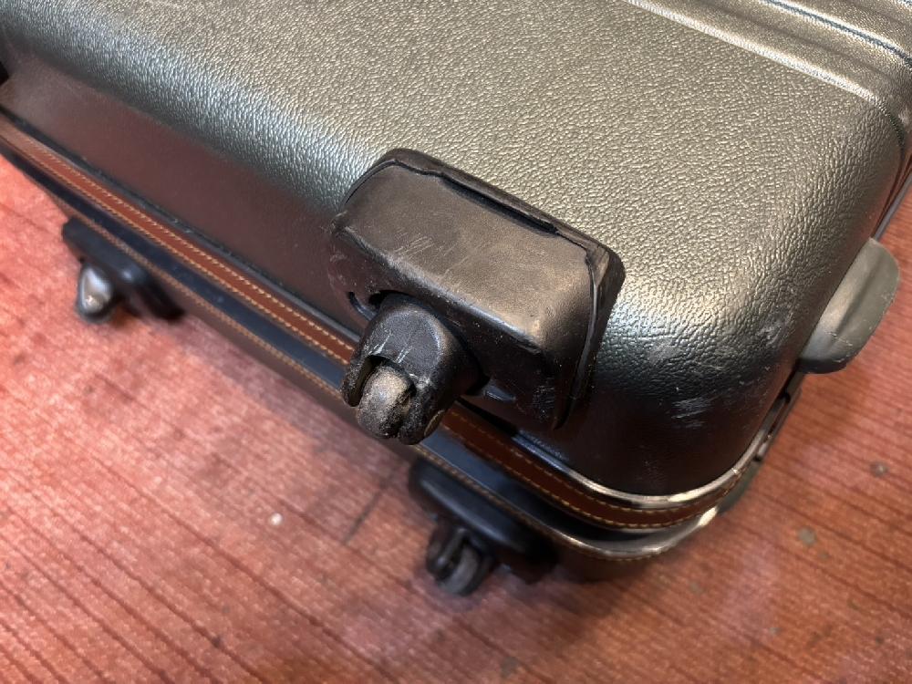 サムソナイトシングルキャスター交換