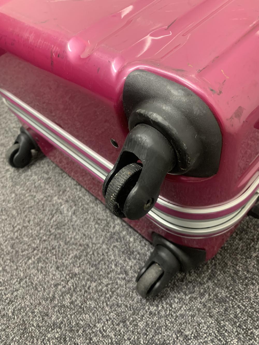 スーツケースシングルキャスター交換