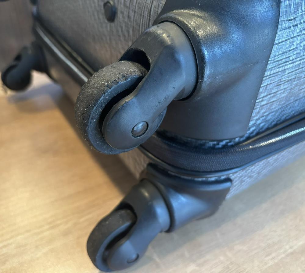 TUMIシングルキャスター交換