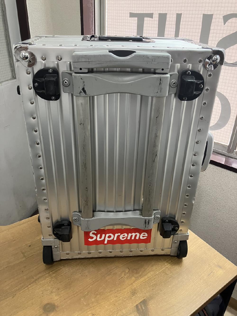 RIMOWA収縮ハンドル交換