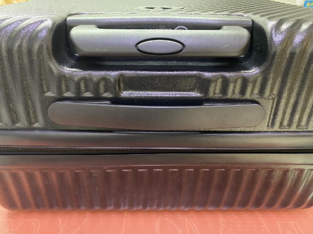 HaNTスーツケースハンドル交換 