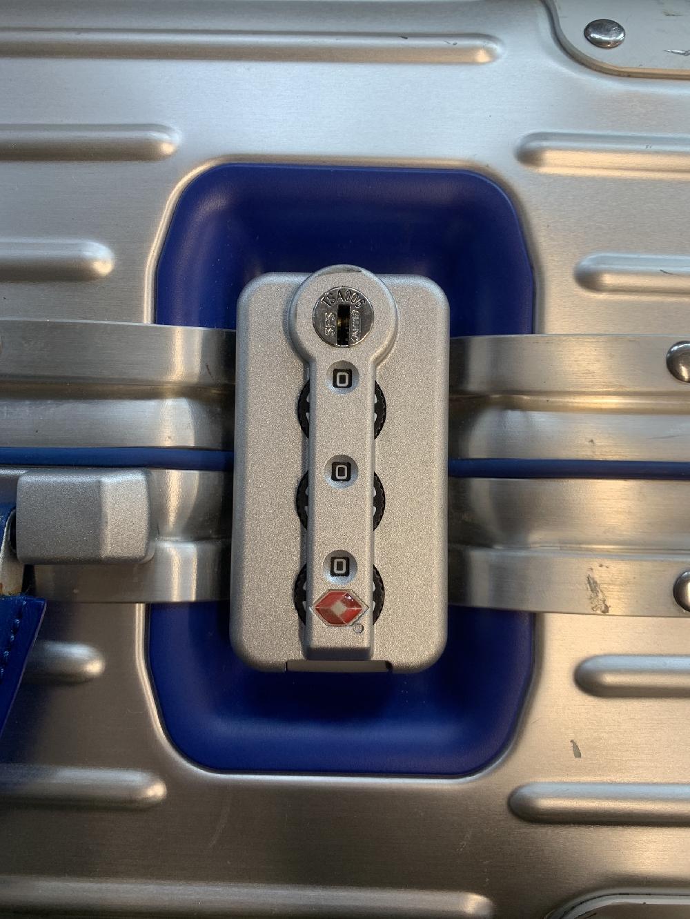 リモワ TSAロックの交換