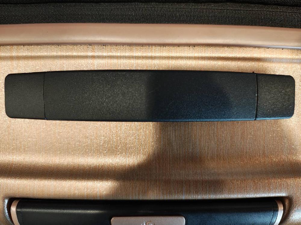 サムソナイトハンドル交換