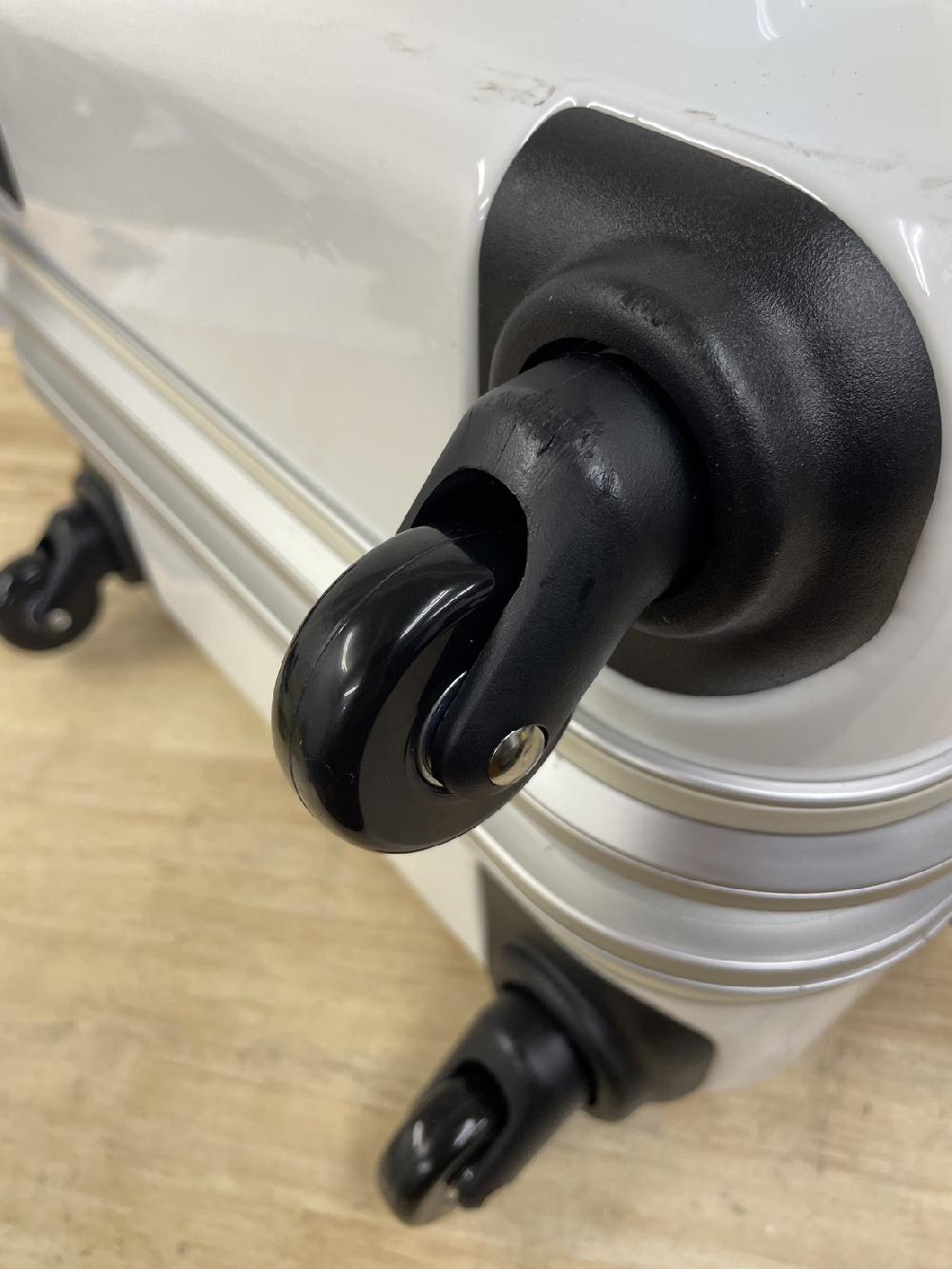 イノベーターシングルキャスター交換