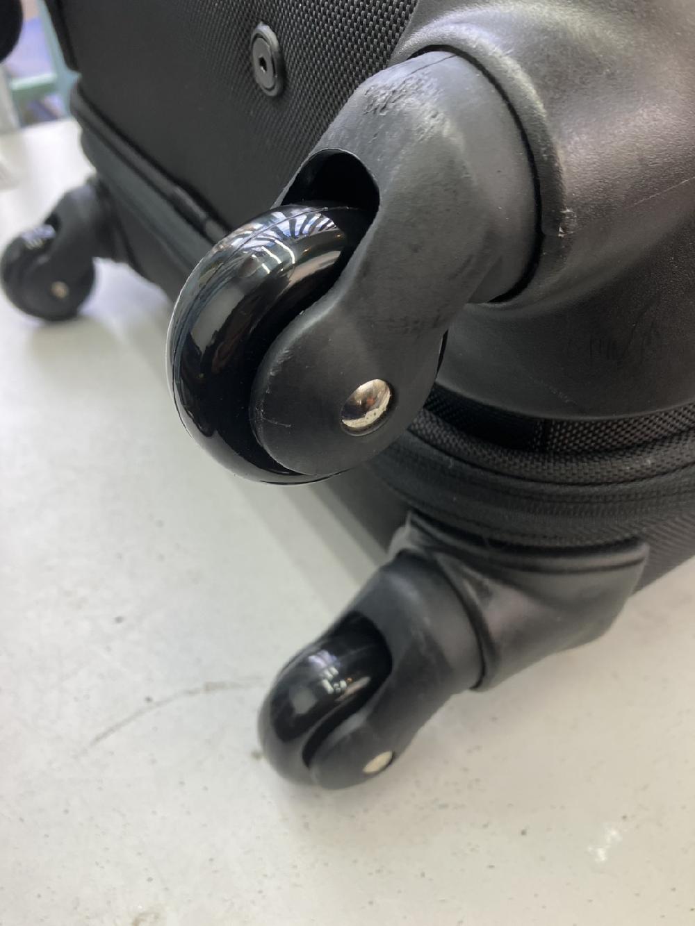 TUMIシングルキャスター交換