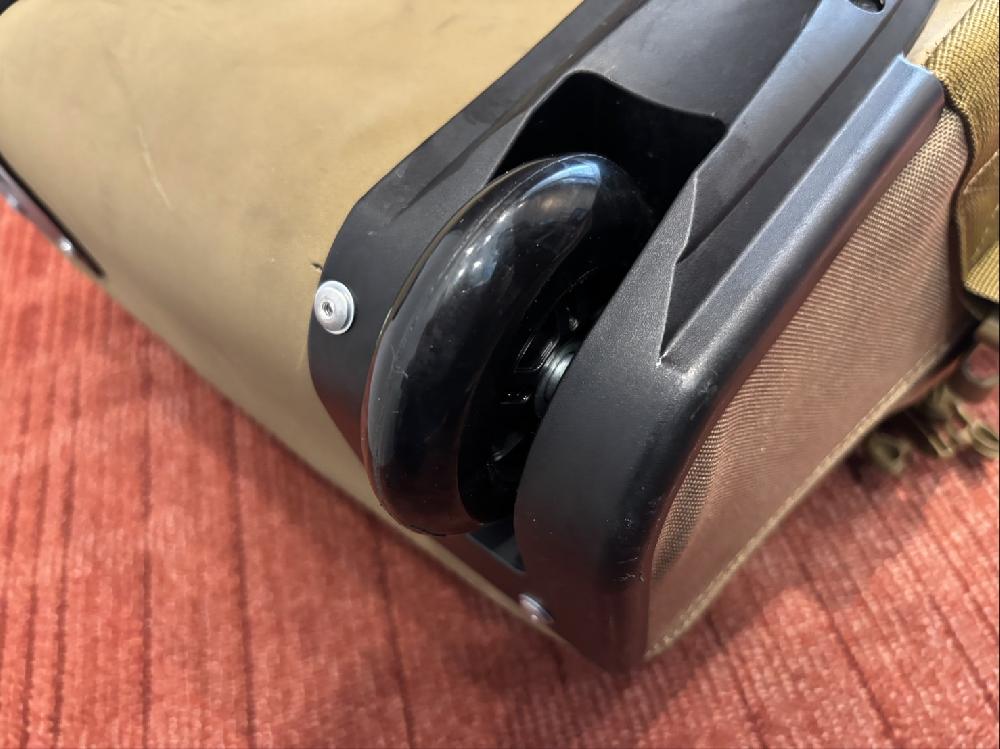 HAZARD2輪キャスター交換