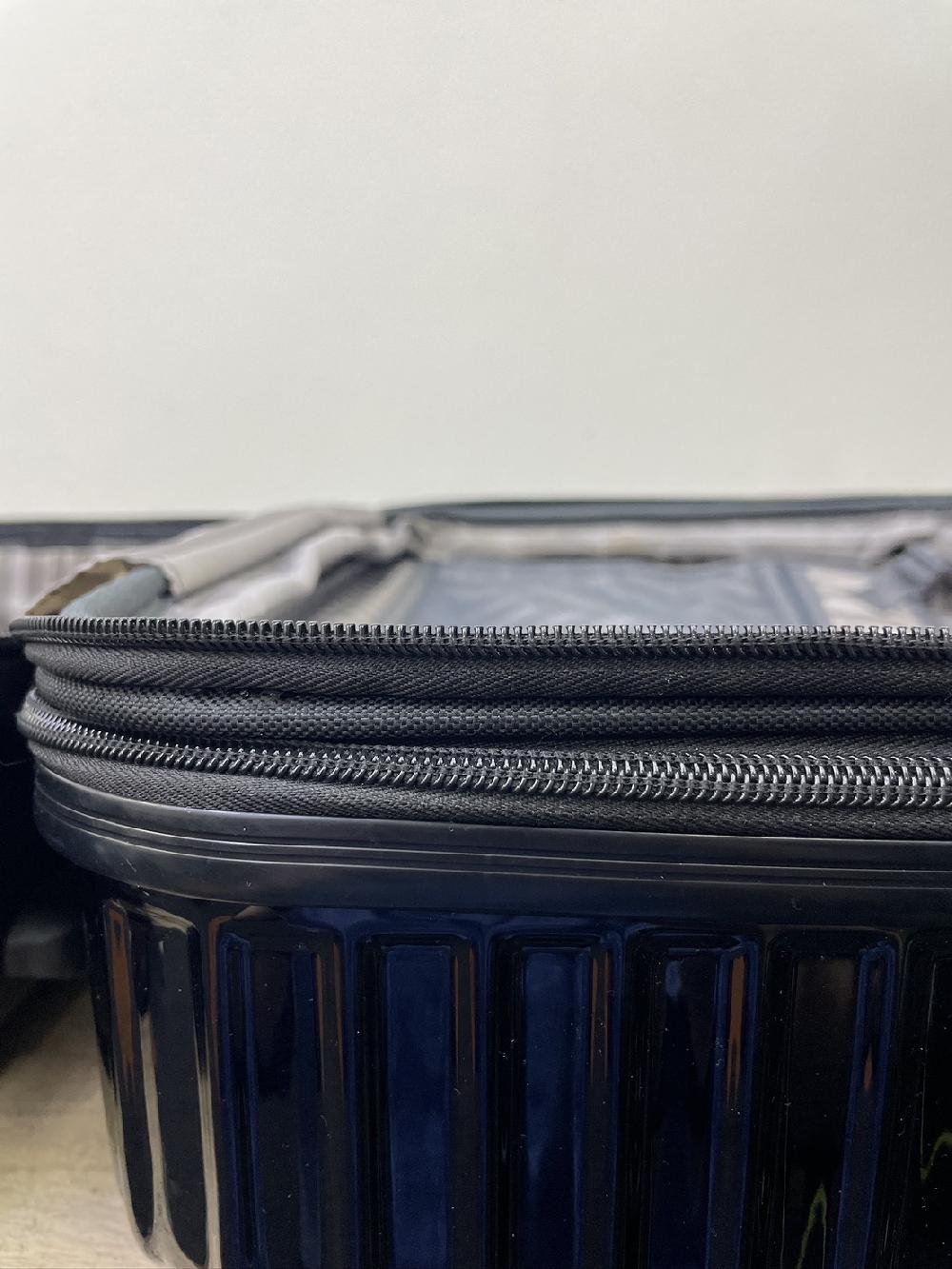 ACEスーツケースファスナー部分縫製修理