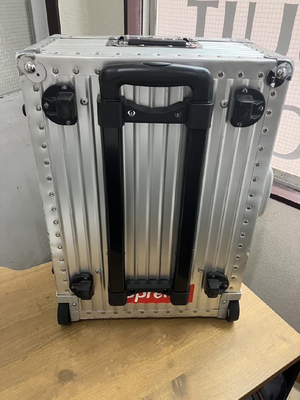 RIMOWA収縮ハンドル交換
